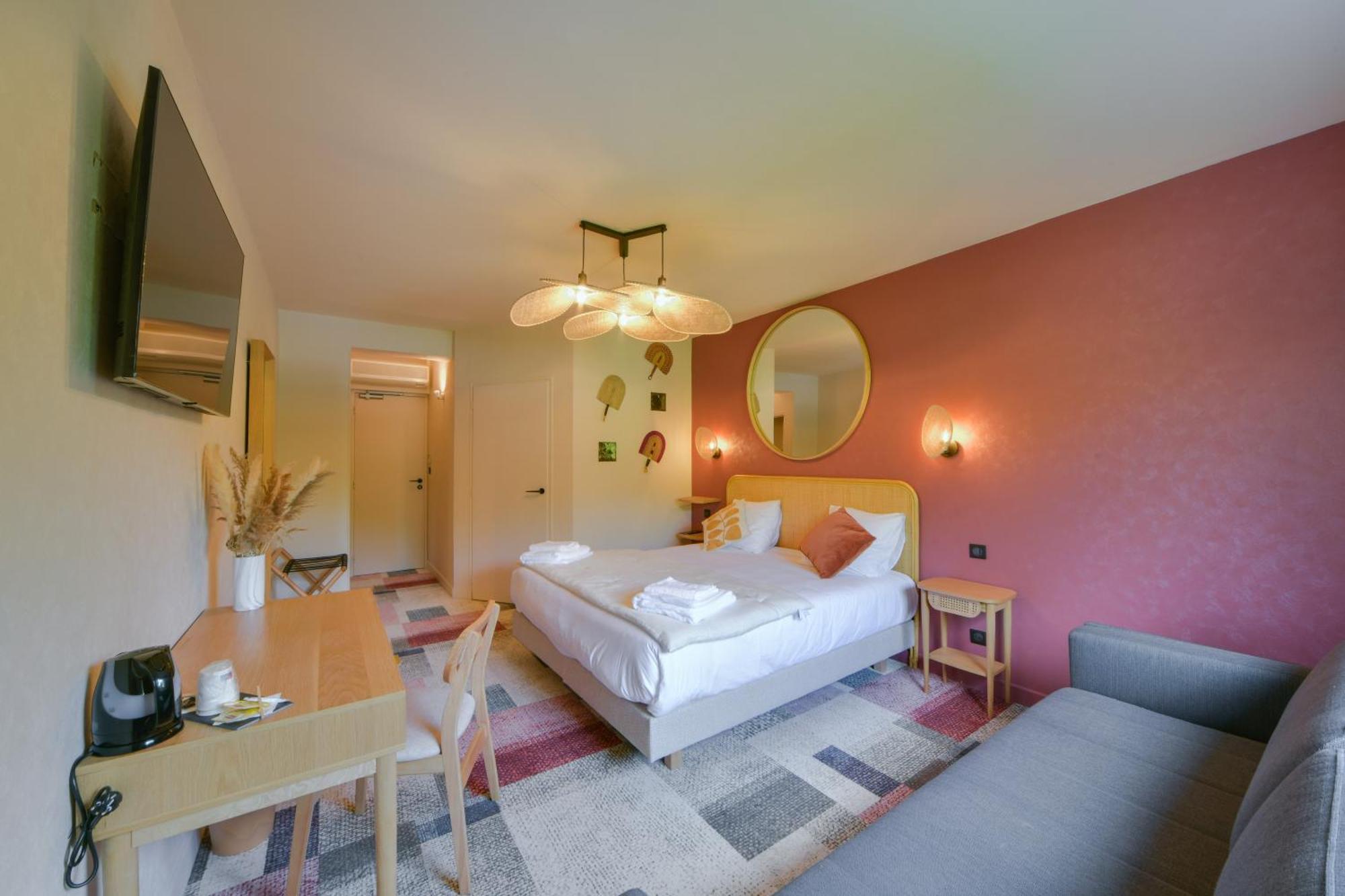 Bhoma Bourges - Hotel & Restaurant מראה חיצוני תמונה